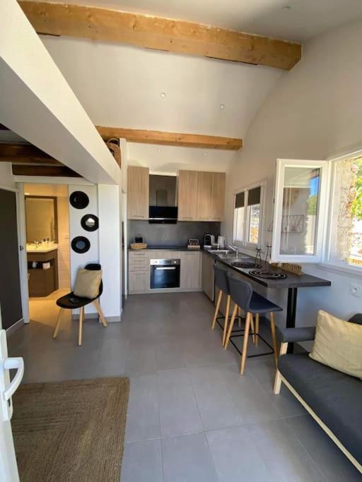 L'antre deux Pierres, spa, détente et romantisme Bouyon Extérieur photo