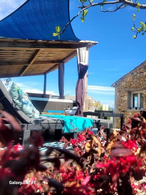 L'antre deux Pierres, spa, détente et romantisme Bouyon Extérieur photo